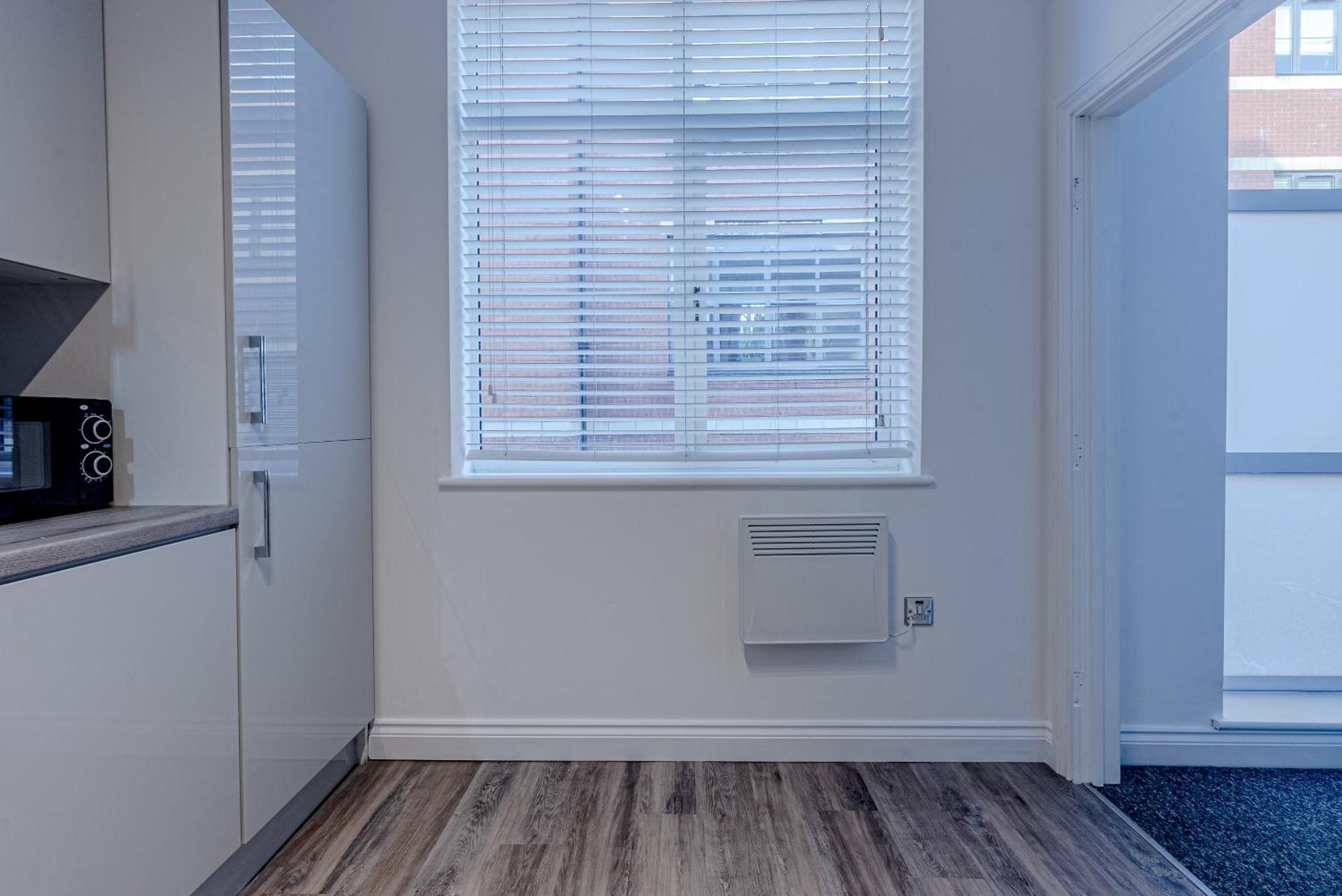 Stunning Three Bedroom Townhouse In The Jewellery Quarter, Birmingham City Centre Sleeps 5- Free Parking Exterior photo
