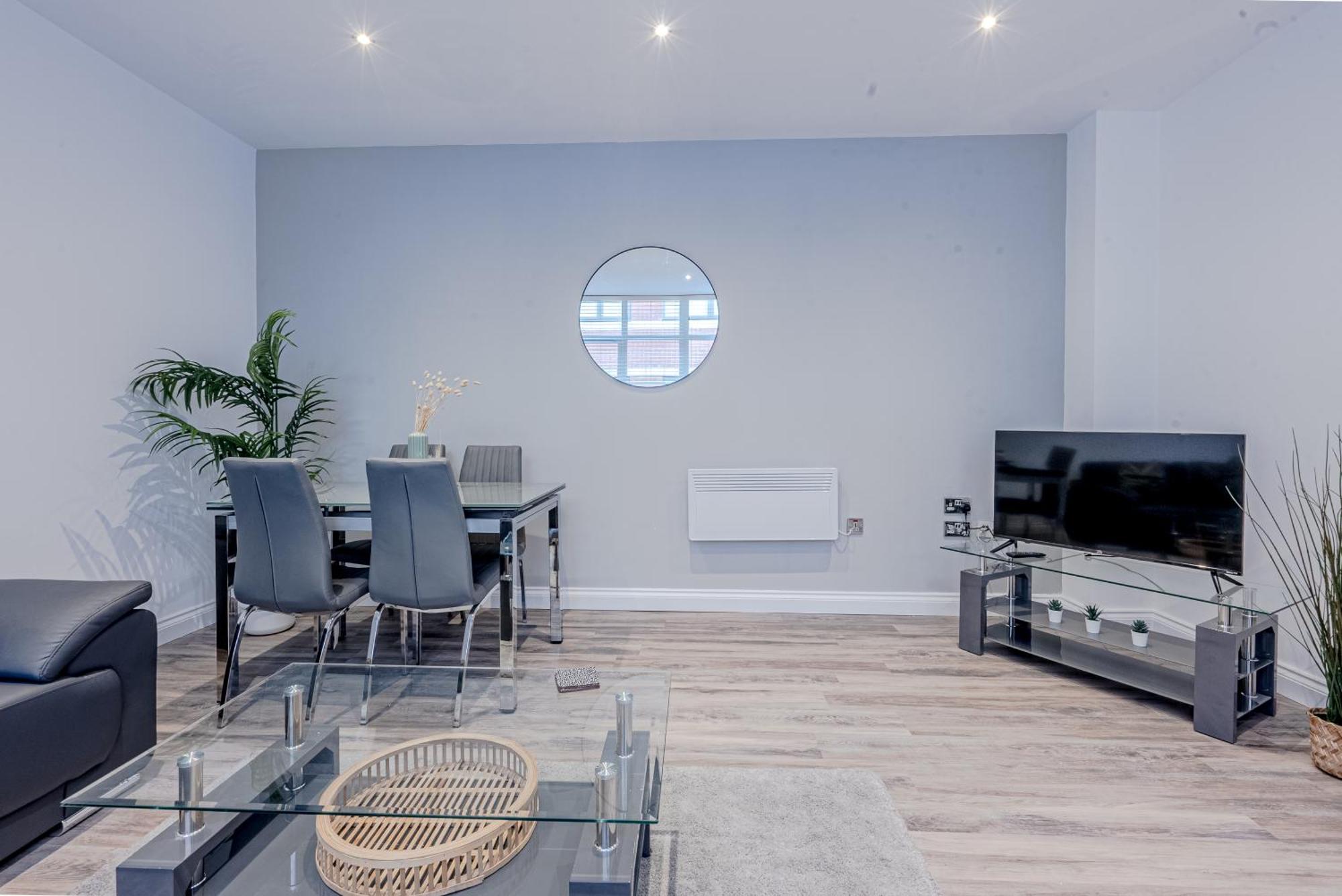 Stunning Three Bedroom Townhouse In The Jewellery Quarter, Birmingham City Centre Sleeps 5- Free Parking Exterior photo